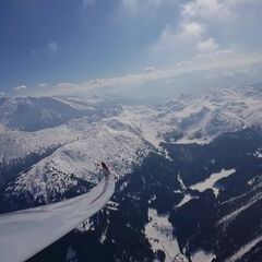 Flugwegposition um 10:47:02: Aufgenommen in der Nähe von Gemeinde Obernberg am Brenner, Obernberg am Brenner, Österreich in 2762 Meter